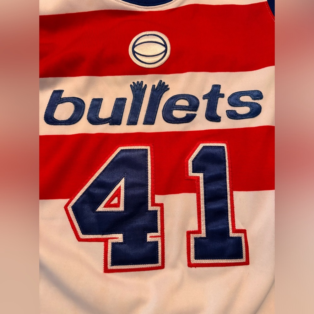 Mitchell & Ness Washington Bullets Wes Unseld Jersey - Picture 2 of 5
